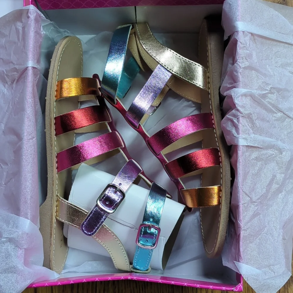 NIB Kelly & Katie Chloe Gladiator Rainbow Sandal Kids Size 2